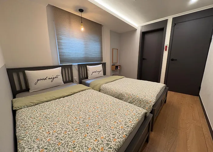 Heima Hongdae 招待所 3*